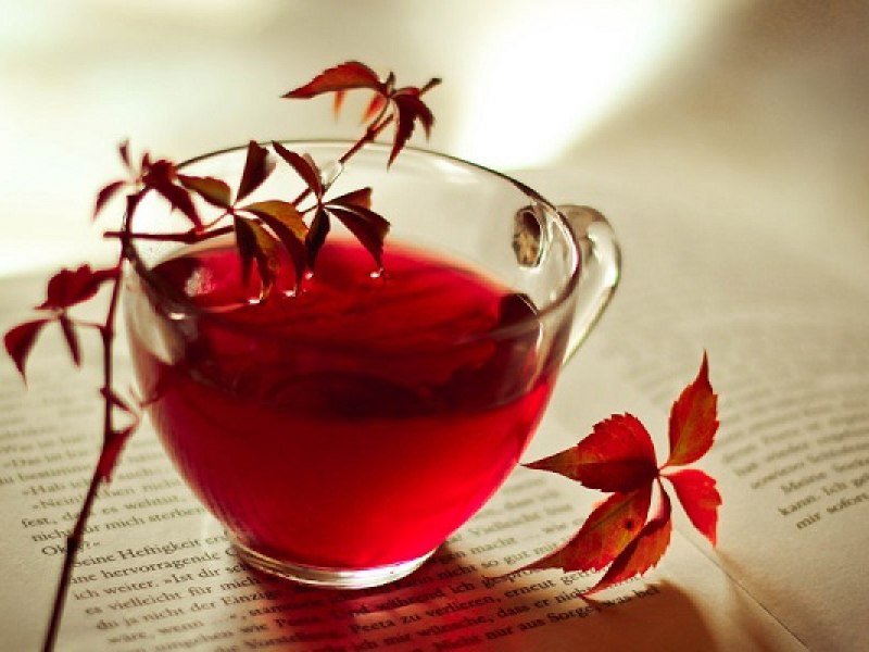 Dieta cu ceai rosu te ajuta sa slabesti 5 kilograme in doar 8 zile! - Revista Teo